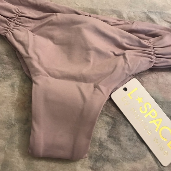 L*space bottom - Picture 2 of 3